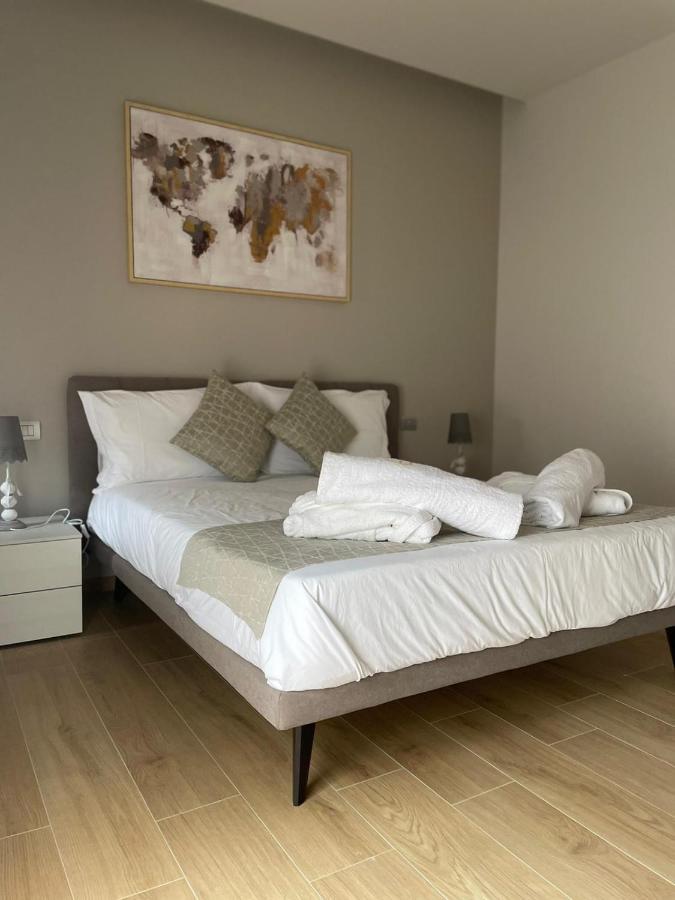 Notti O' Tunn Luxury Rooms In Centro Geraci Siculo Eksteriør bilde