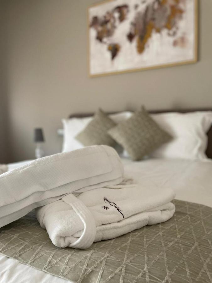 Notti O' Tunn Luxury Rooms In Centro Geraci Siculo Eksteriør bilde