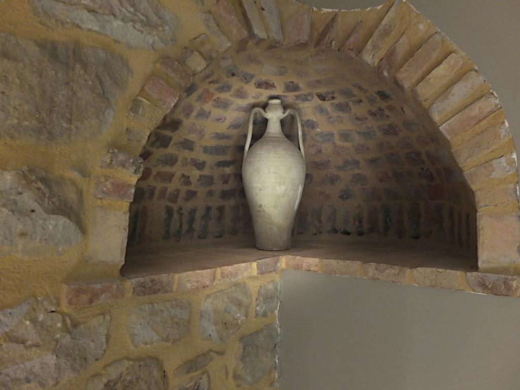Notti O' Tunn Luxury Rooms In Centro Geraci Siculo Eksteriør bilde