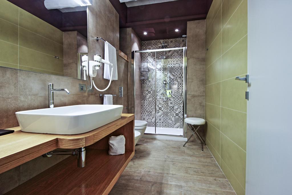 Notti O' Tunn Luxury Rooms In Centro Geraci Siculo Eksteriør bilde